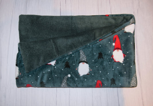 Small Super Soft Fleece Blanket | Christmas Gonks