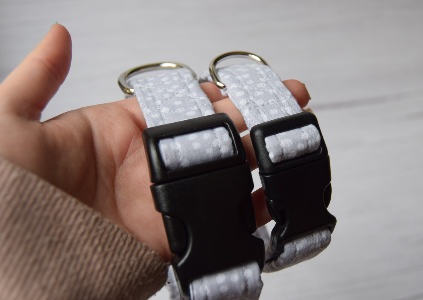Grey Dalmatian Print Collar