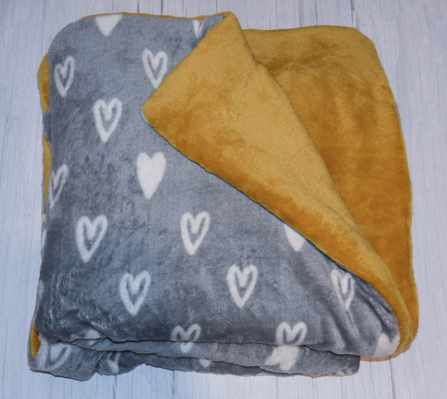 Large Super Soft Fleece Blanket | Hearts