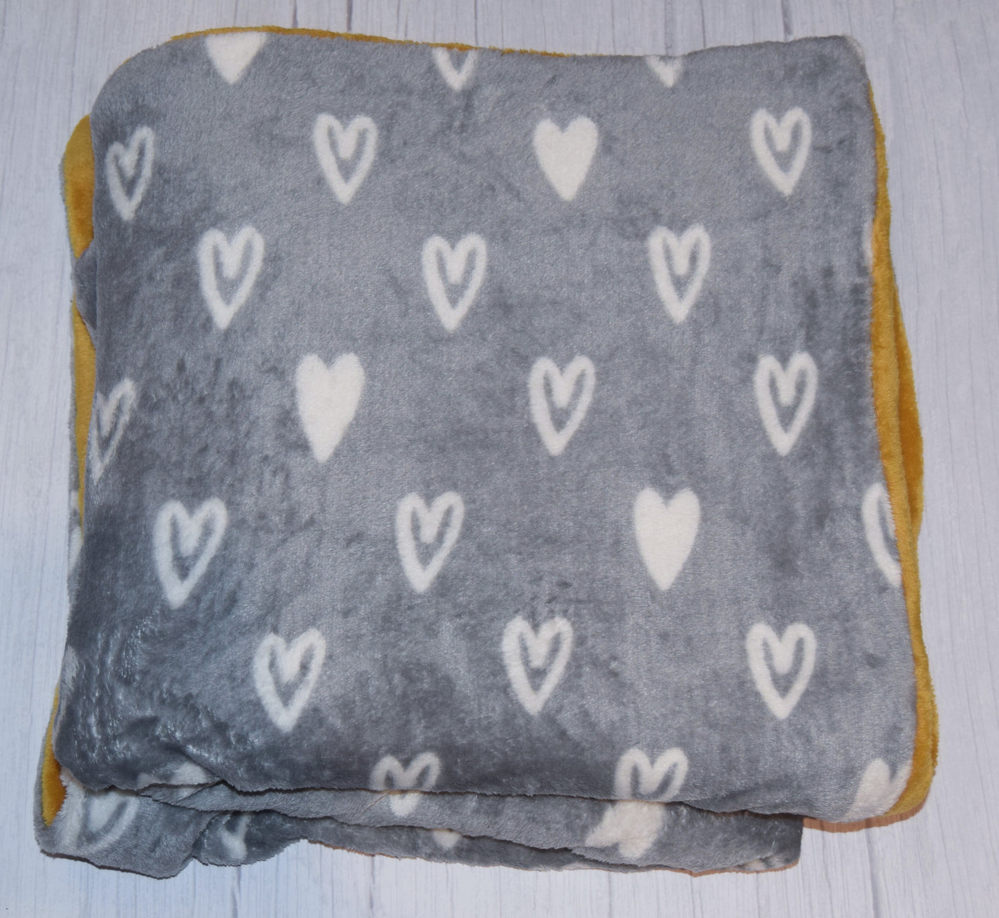 Large Super Soft Fleece Blanket | Hearts