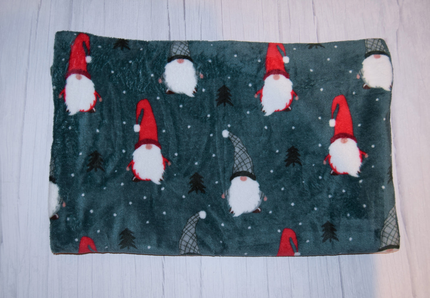 Small Super Soft Fleece Blanket | Christmas Gonks