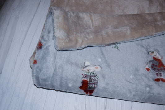 Small Super Soft Fleece Blanket | Festive Mice